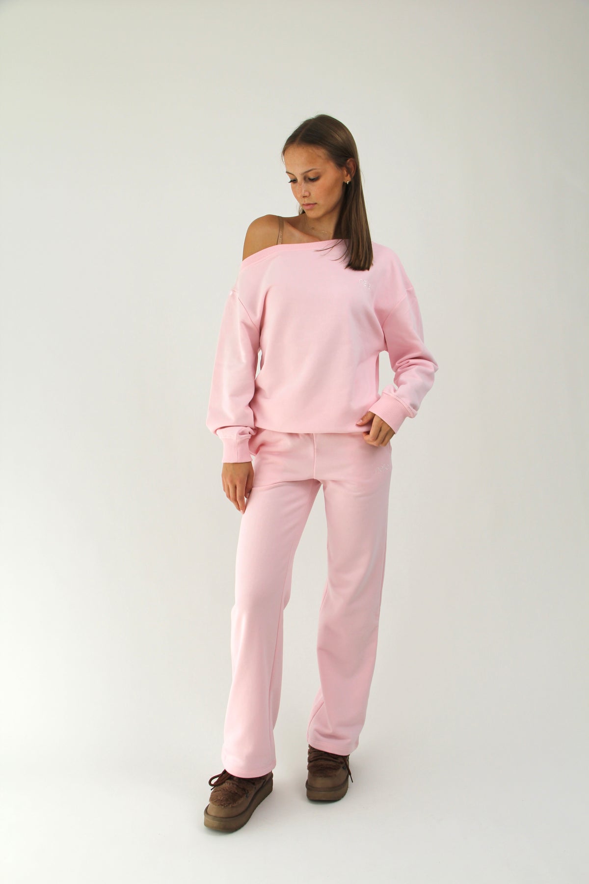 EVERYDAY OFF SHOULDER TOP FRESH PINK